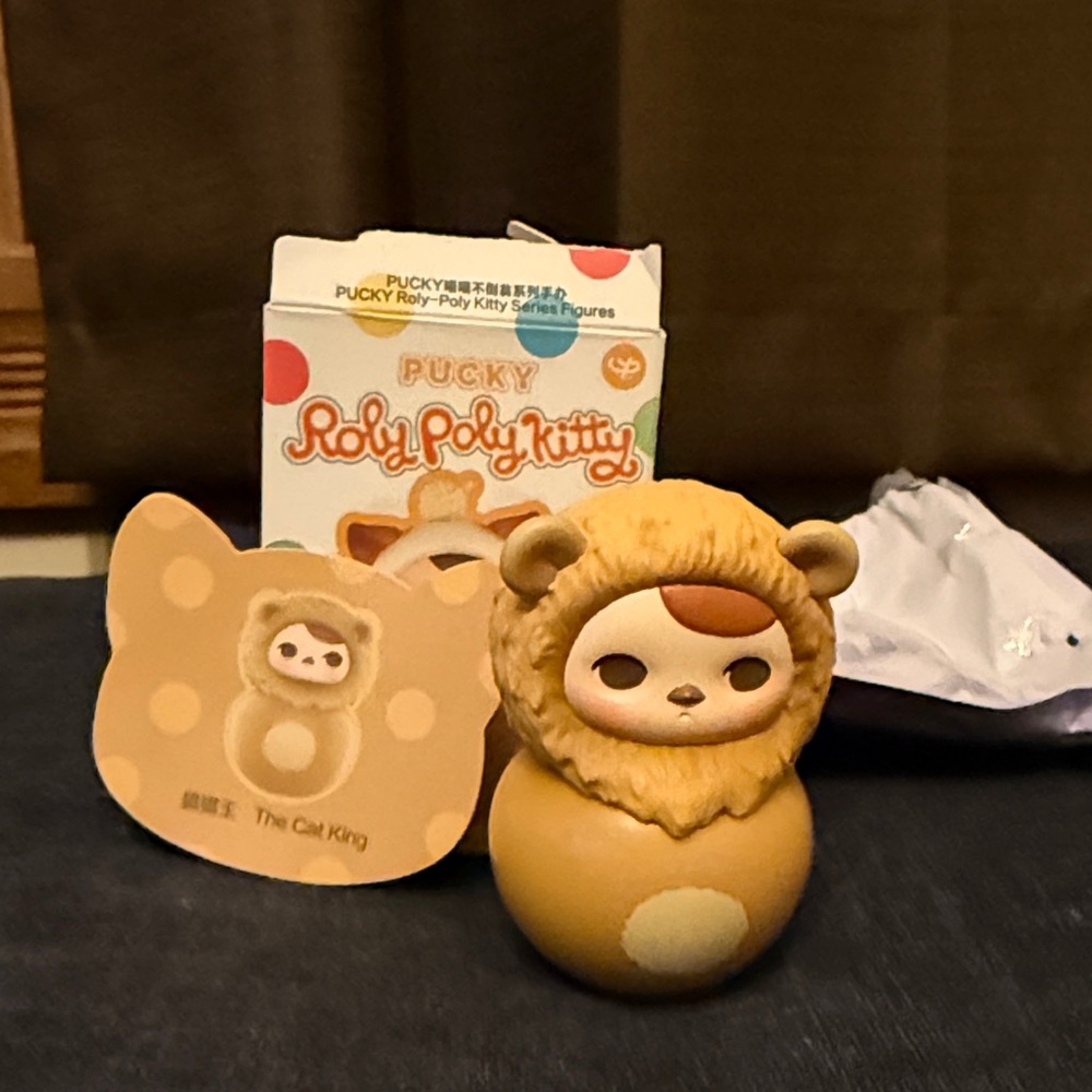 POP Mart - Pucky Roly Poly Kitty- The Cat King